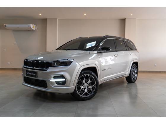 JEEP COMMANDER 1.3 T270 TURBO FLEX OVERLAND AT6 JEEP COMMANDER 1.3 T270 TURBO FLEX OVERLAND AT6